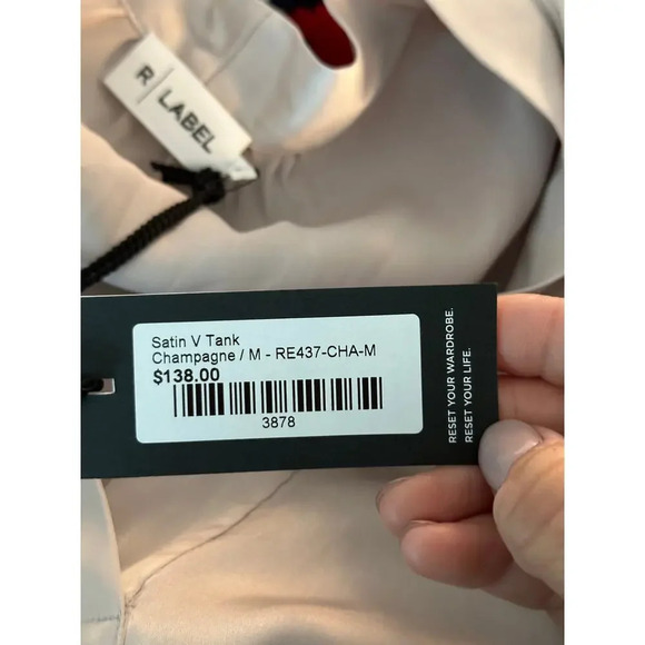 R | Label Cream Champagne Satin V-Neck Tank Top Size Medium - Picture 4 of 6